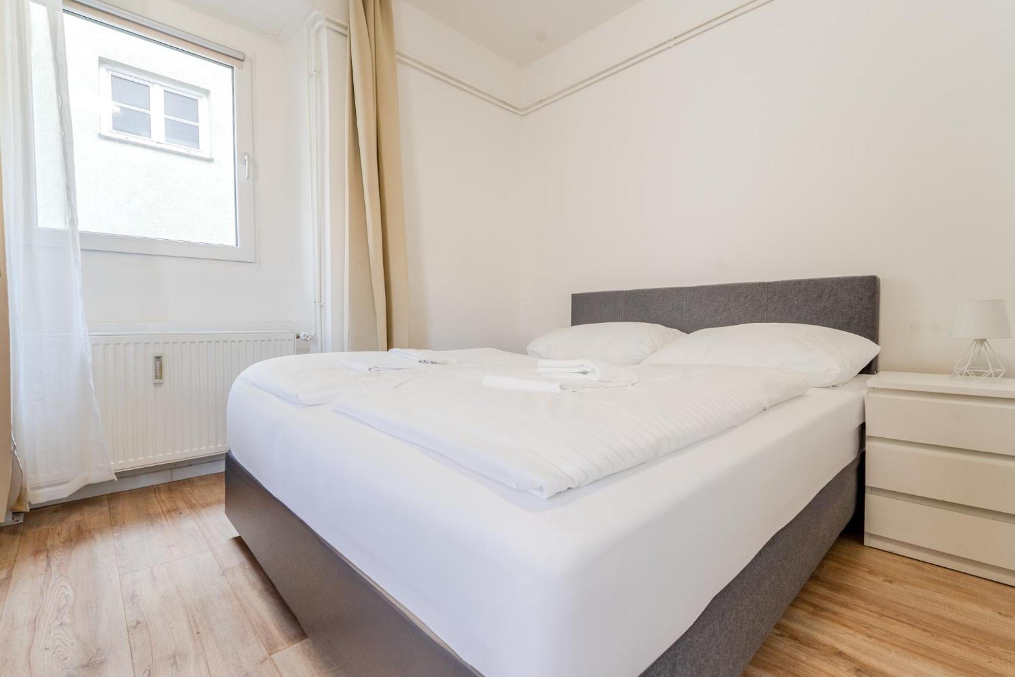 Whats-App Self-Check-In - Vibrant City Life In Graz Eksteriør billede